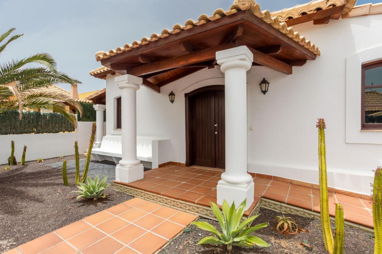 Villa Relax Deluxe Private Pool Corralejo By Holidays Home 外观 照片